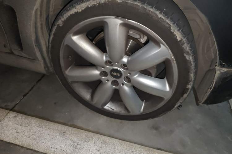 Used MINI Clubman 2023 Refresh 1.5T COOPER Connoisseur