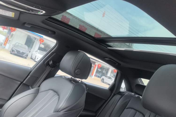 Used Audi A4L 2024 40 TFSI Luxury Dynamic Edition
