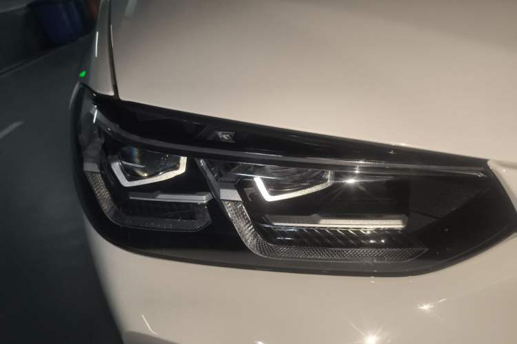 Used BMW X4 2022 xDrive 25i M Sport Package
