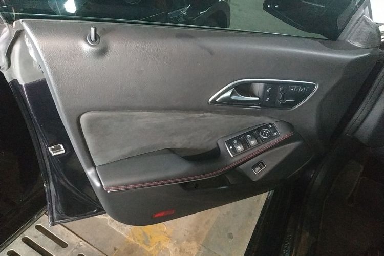 Used Mercedes-Benz CLA 2016 CLA 220 4MATIC
