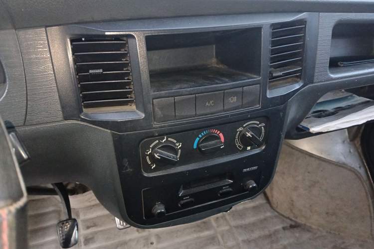 Used Wuling Zhiguang 2010 1.0L Liye Edition