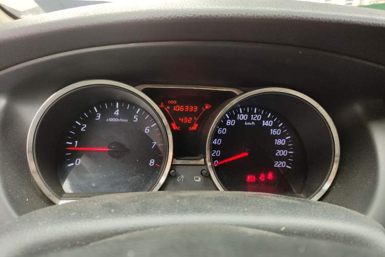 Used Nissan Livina 2013 Jingrui 1.6XL Manual Comfort Edition Instrument Cluster