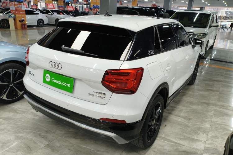 Used Audi Q2L 2018 35 TFSI Launch Exclusive Edition China VI
