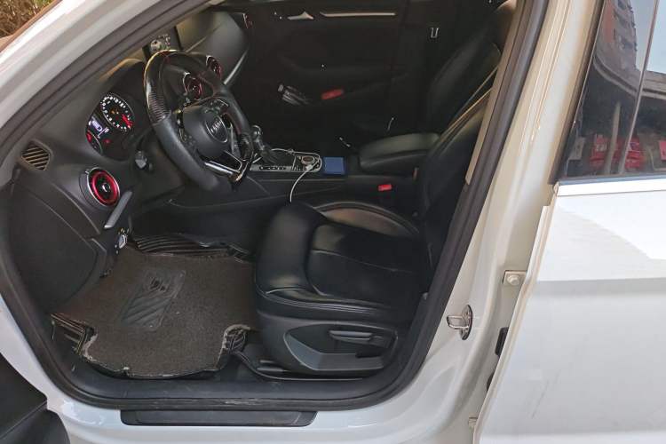 Used Audi A3 2018 30th Anniversary Edition Limousine 35 TFSI Ambition Model
