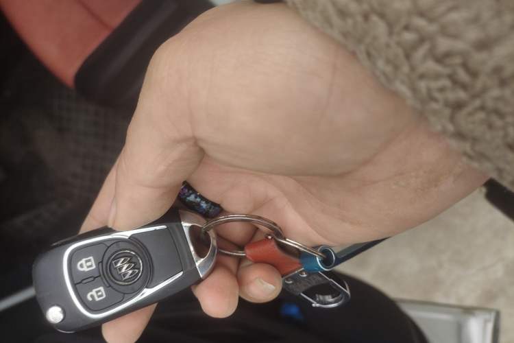 Used Buick Encore 2017 18T Automatic Two-Wheel Drive Urban Leading Model