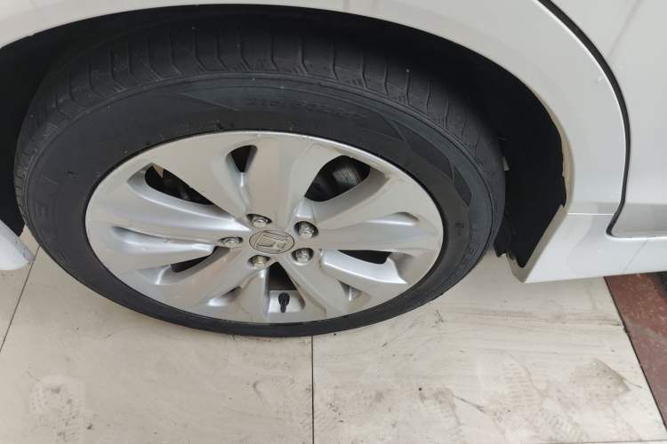 Used Honda Jade 2020 1.8L automatic Comfort version
