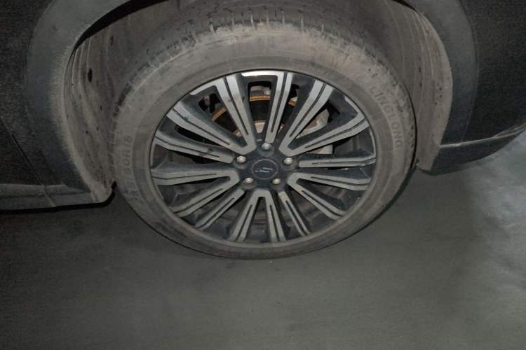 Used CHANGAN OSHAN X5 2021 1.6L CVT Luxury Model