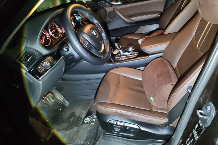 Used BMW X4 2014 xDrive20i X Design Package Left Front Seat