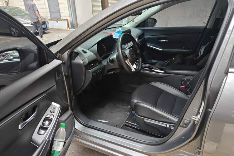 Used Nissan Sylphy 2021 1.6L XL CVT Enjoyment Edition Driver Seat