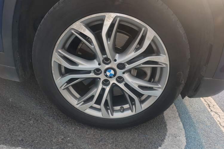 Used BMW X1 2018 sDrive20Li Leading Model