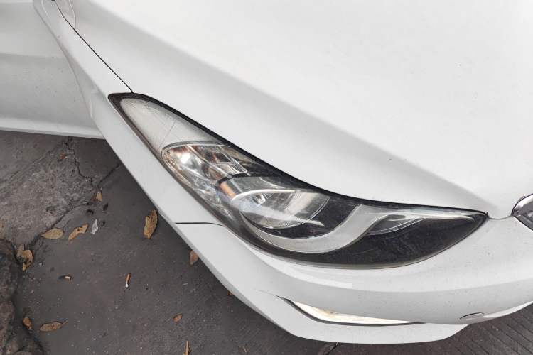 Used Hyundai Elantra (5th Generation / Langdong) 2015 1.6L Automatic Leading Model
