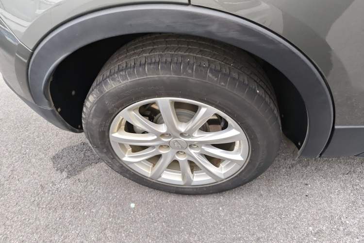 Used Cadillac XT4 2018 28T Two-Wheel Drive Tech Version