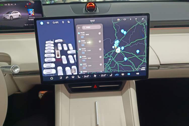 Used Hima Luxeed R7 2024 All-Electric 802 km Max
