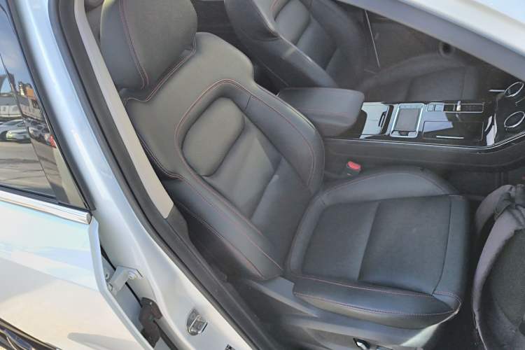 Used EXEED Zhuifeng 2019 1.6T DCT StarRui Edition Right Front Seat