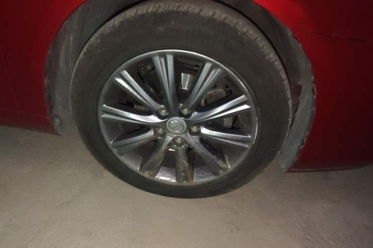 Used Lexus ES 2006 350 Luxury Edition Right Front Wheel Hub