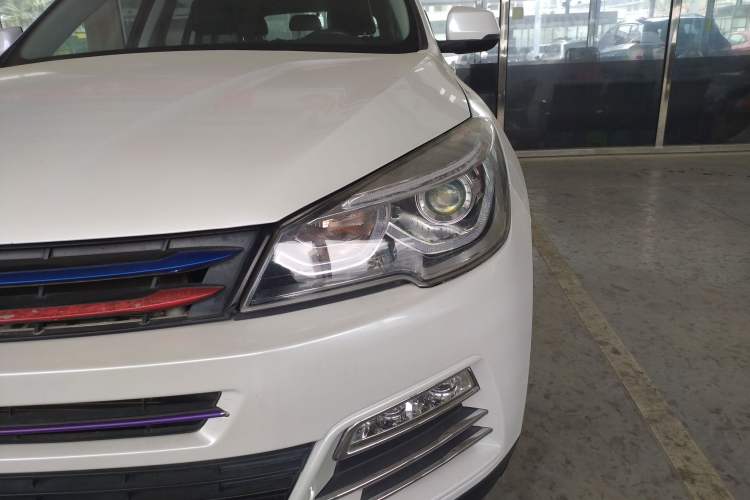 Used Hanteng X7 2016 1.5T Manual Luxury Edition Left Front Headlight