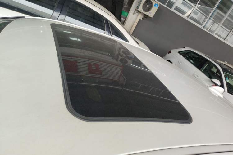 Used BMW 3 Series 2018 320Li Fashion Model
