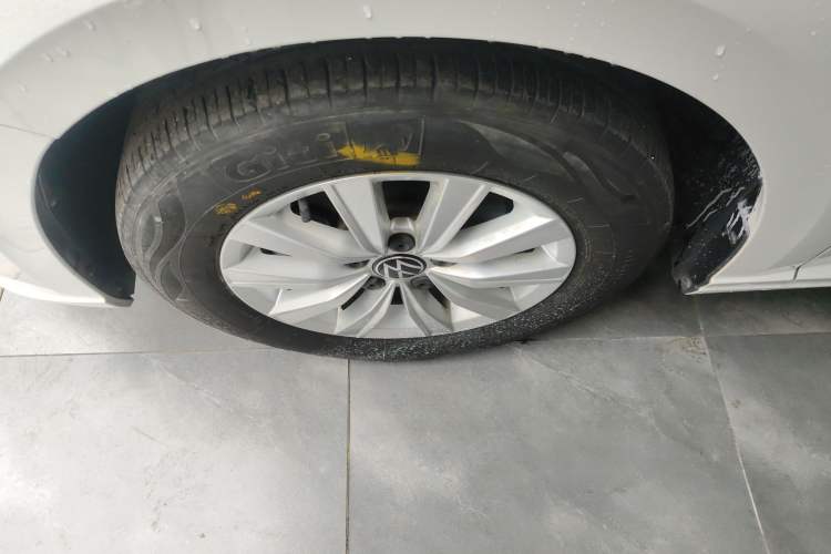 Used Volkswagen Lavida 2023 Revised 1.5L Automatic DeYi Edition Exterior 4