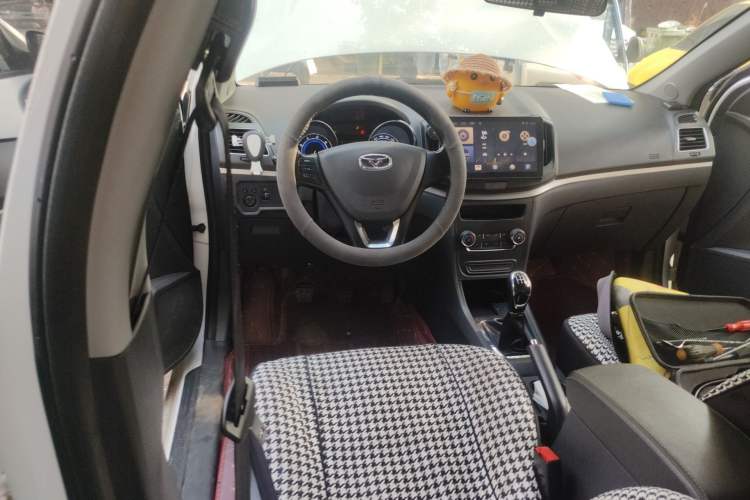 Used Cowin E3 2018 1.5L Manual Luxury Model
