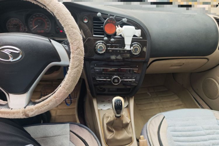 Used Soueast V3 Lingyue 2012 Revised Version 1.5L Manual Comfort Edition