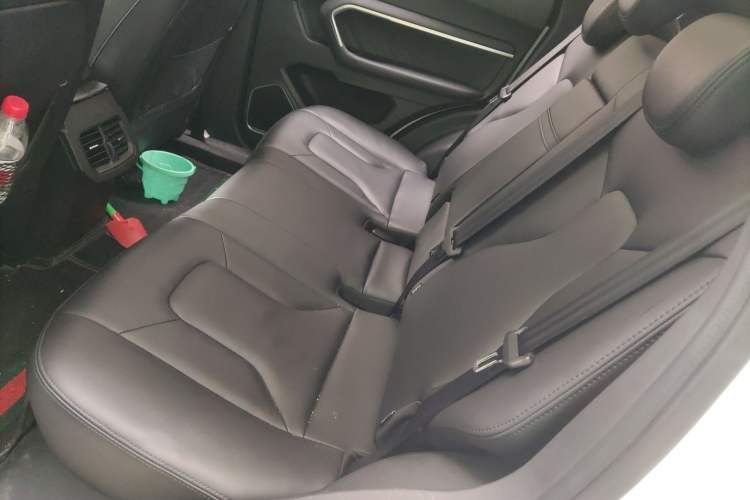 Used Haval H6 2017 Red-Label 2.0T Automatic Two-Wheel Drive Leading Edition
