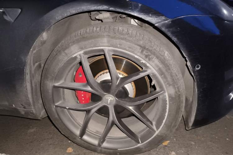 Used Tesla Model 3 2021 Revised Performance Version with All-Wheel Drive 3D1