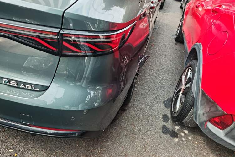 Used Chery Fengyun A8L 2025 1.5 TGDI 145 km Luxury Version