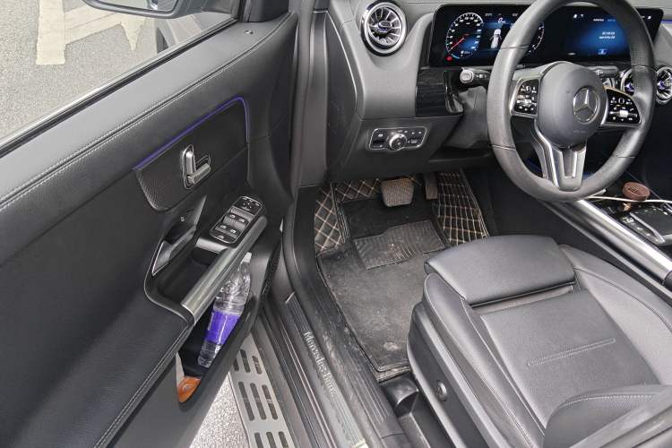 Used Mercedes-Benz GLA 2020 GLA 200 Driver Seat