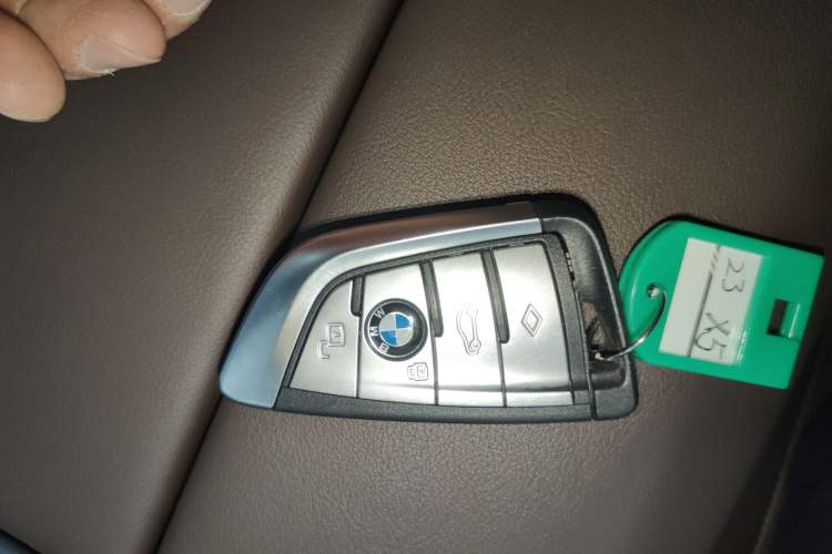 Used BMW X5 2022 Restyled xDrive 40Li M Sport Package
