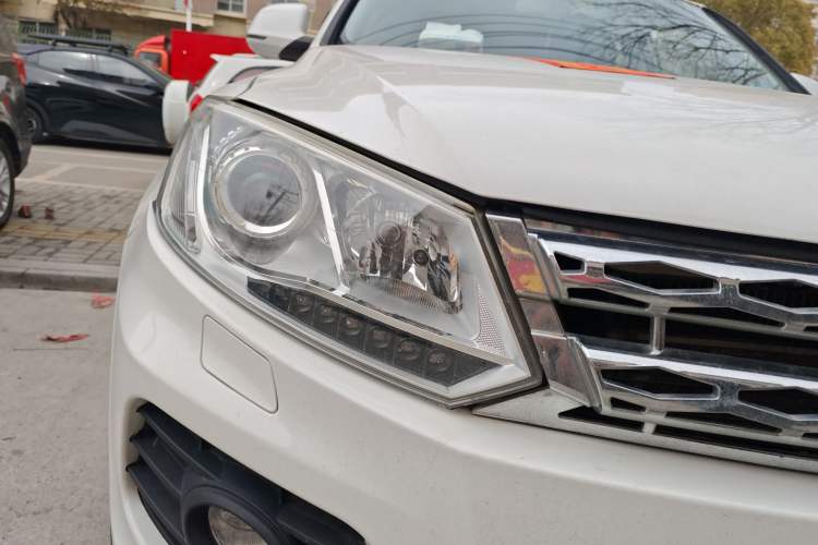 Used Zotye T600 2014 1.5T Manual Luxury Model
