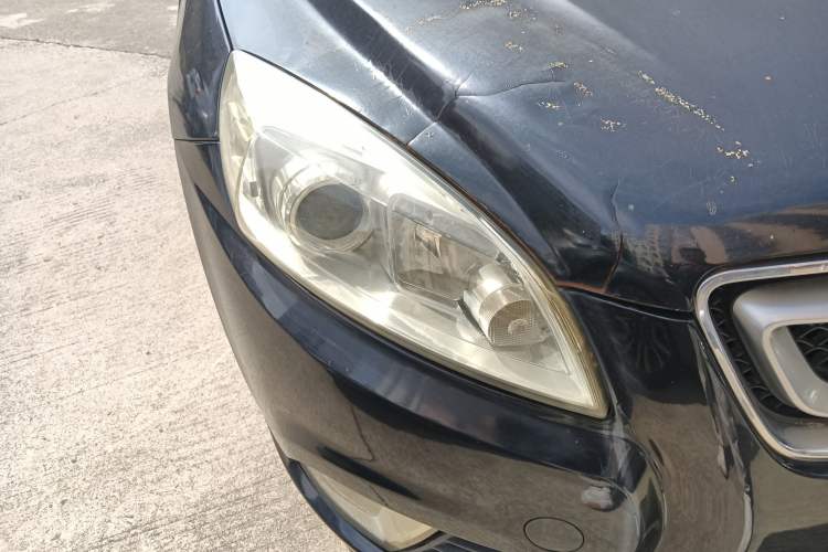 Used BAIC Senova D50 2014 1.5L manual standard version Right Front Headlight