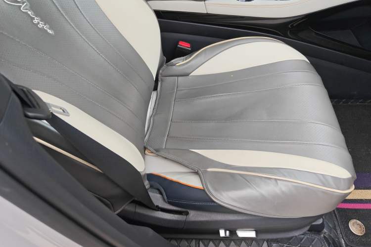 Used BYD Song PLUS New Energy 2024 Honor Edition EV 520km Premium Model
