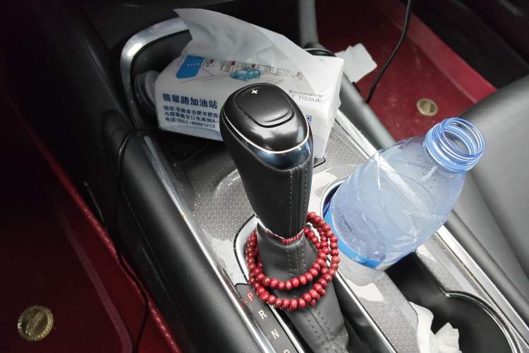 Used Chevrolet Malibu XL 2019 535T CVT Active Version Gear Lever