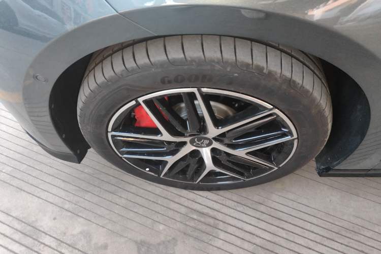 Used BYD Han L 2025 DM-p Four-Wheel-Drive LiDAR Flagship Model
