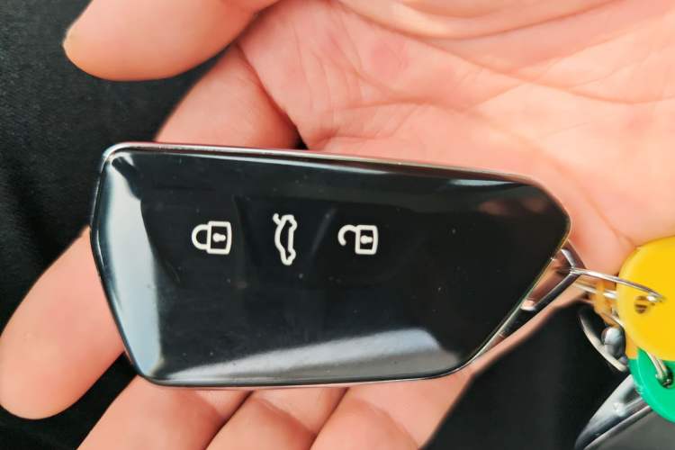 Used Volkswagen Sagitar 2026 Model L 300TSI DSG Luxury Version
