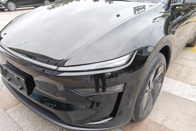 Used Tesla Model Y 2026 Rear-Drive Model
