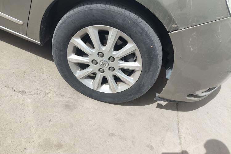 Used Buick GL8 2011 3.0L GT Luxury Business Haoya Edition
