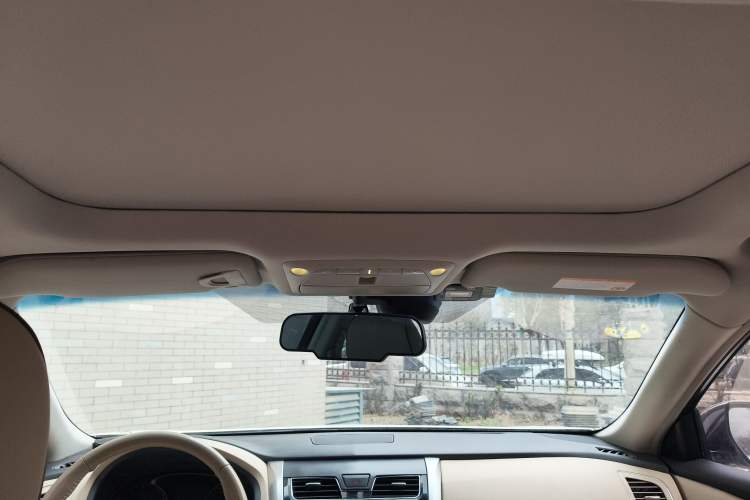 Used Nissan Teana 2015 Duke 2.5L XV Champions League Glory Edition
