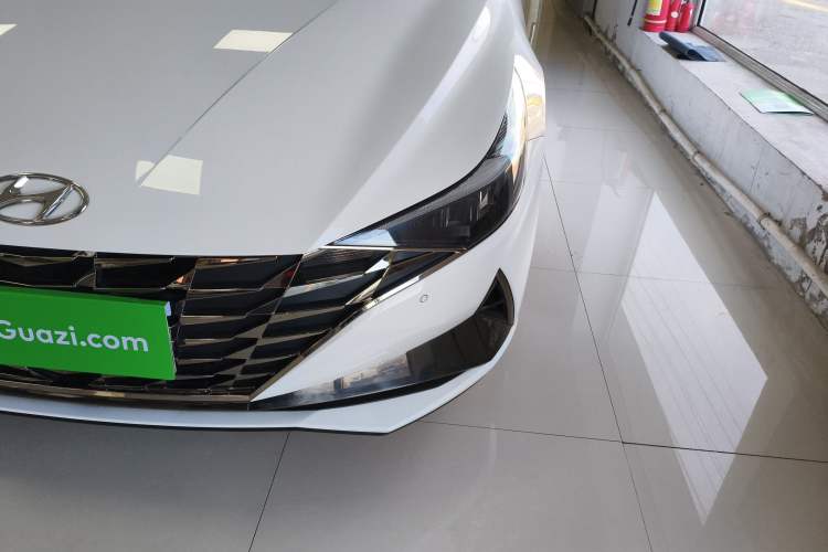 Used Hyundai Elantra 2022 1.5L CVT LUX Prestige Edition