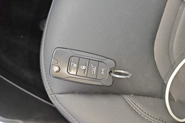 Used Jeep Renegade 2019 220T Automatic Leading Edition