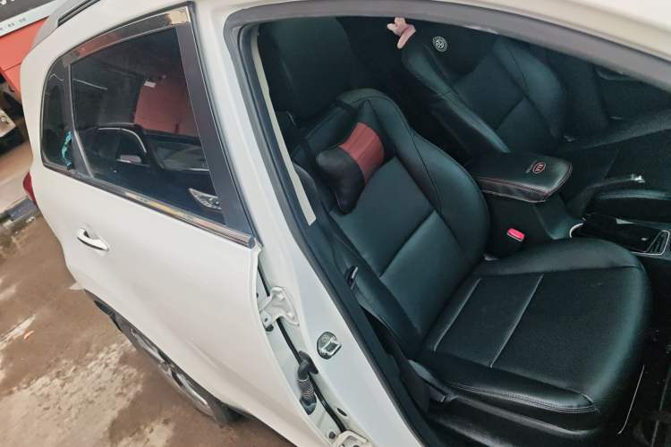 Used Kia KX3 2015 1.6L Automatic Two-Wheel Drive DLX
