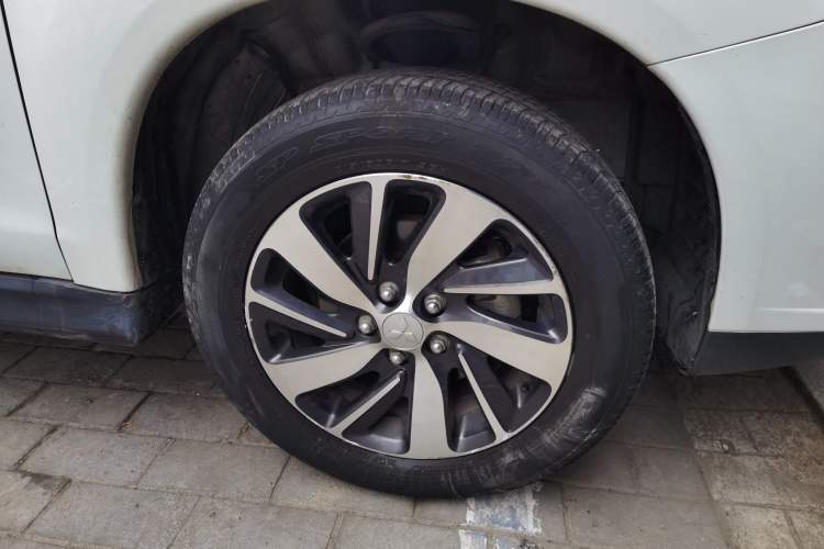 Used Mitsubishi ASX 2018 2.0L CVT Two-Wheel Drive Deluxe Edition
