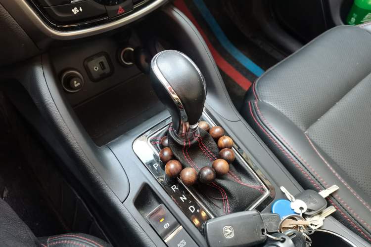 Used Changan CS75 2014 1.8T Automatic Elite Model China IV Standard