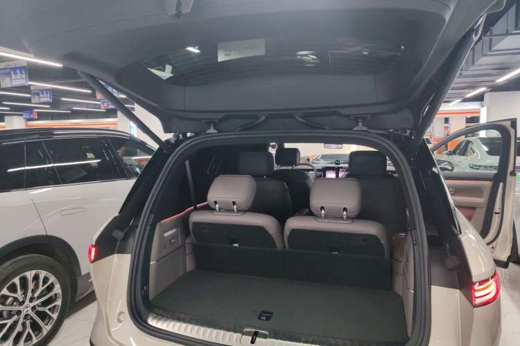 Used Nio ES8 2026 Model 6-seat Executive Signature Edition
