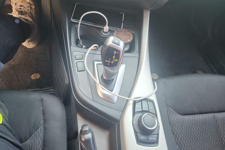 Used BMW 1 Series 2013 Facelifted 118i Leading Edition