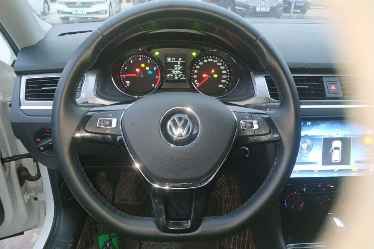 Used Volkswagen Bora 2019 Bora Legend 1.5L Automatic Leading Model China VI Standard Steering Wheel