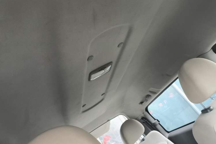 Used FORTHING Lingzhi 2017 M3L 1.6L 7-Seater Comfort Model
