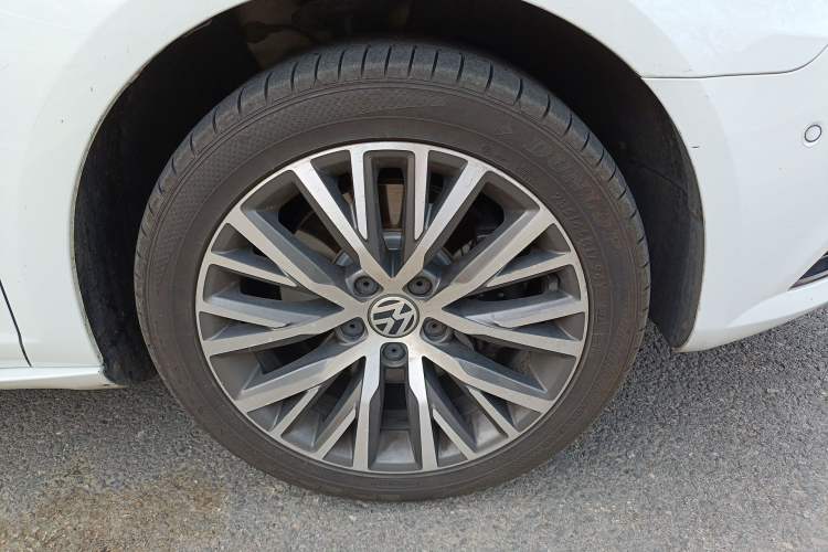 Used Volkswagen FAW-Volkswagen CC 2016 2.0 TSI Luxury Model
