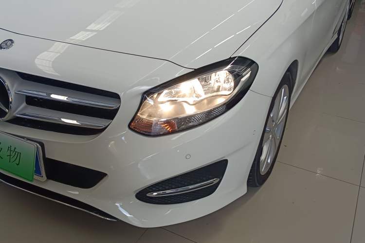 Used Mercedes-Benz B-Class 2017 B 200 Sport Edition
