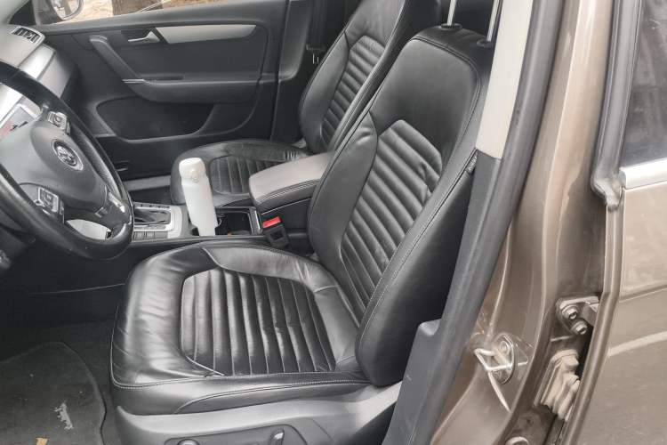 Used Volkswagen Magotan 2015 1.8TSI Advanced Model